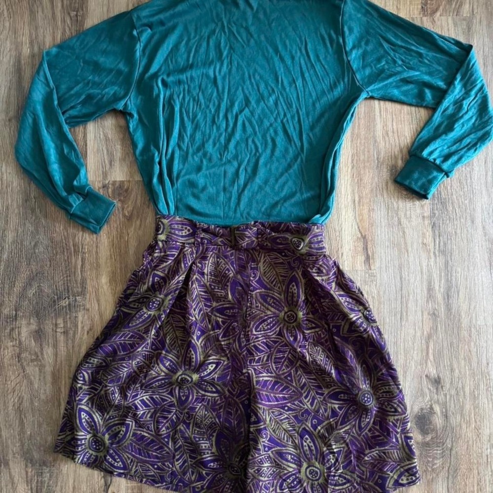 Purple and green vintage skirt set